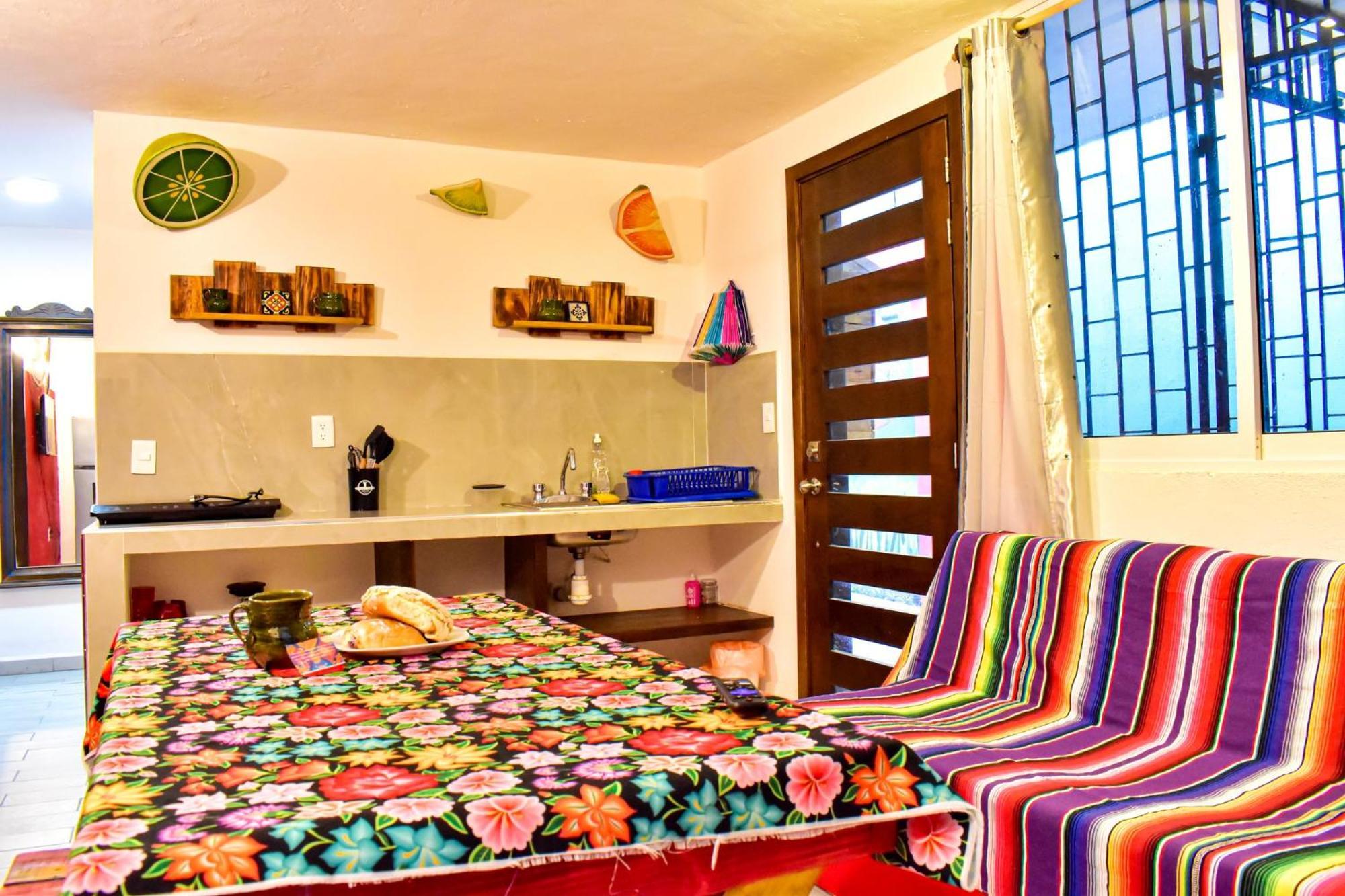 Casona Pueblo Magico -Suite And Family Rooms Cancún Exterior foto